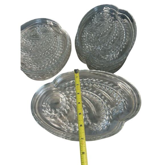 (2) Federal Glass Homestead Snack Trays Wheat Sheaf Design Vintage EUC No Cups - Picture 3 of 11